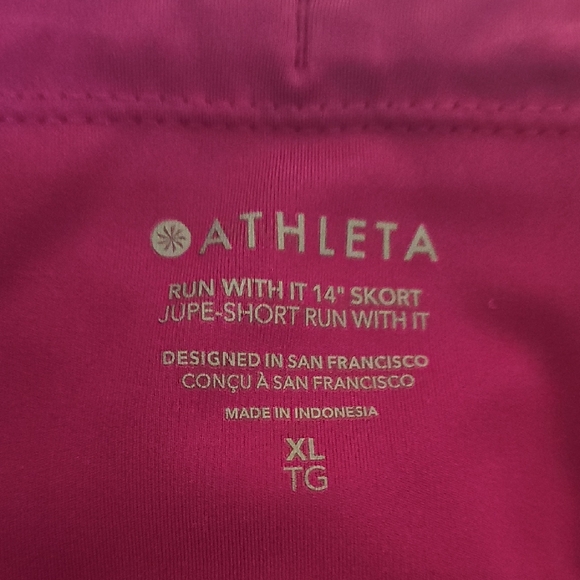Athleta Women's Fuchsia Skort - Picture 1 of 3